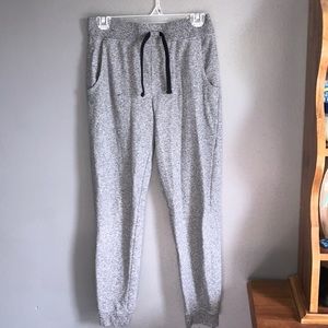 ❤️2/15 Gray sweat pants